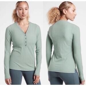 Athleta Women's Top Medium Green Uptempo Ribbed Henley V Neck Long Sleeve Athlet